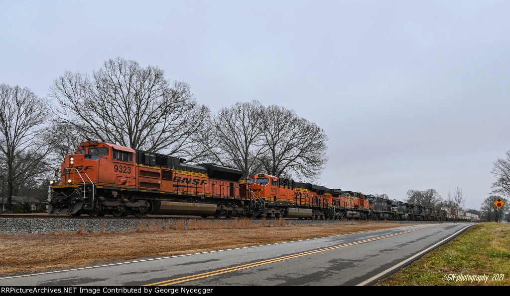 3x BNSF & 6x NS on this double stack passing thru
